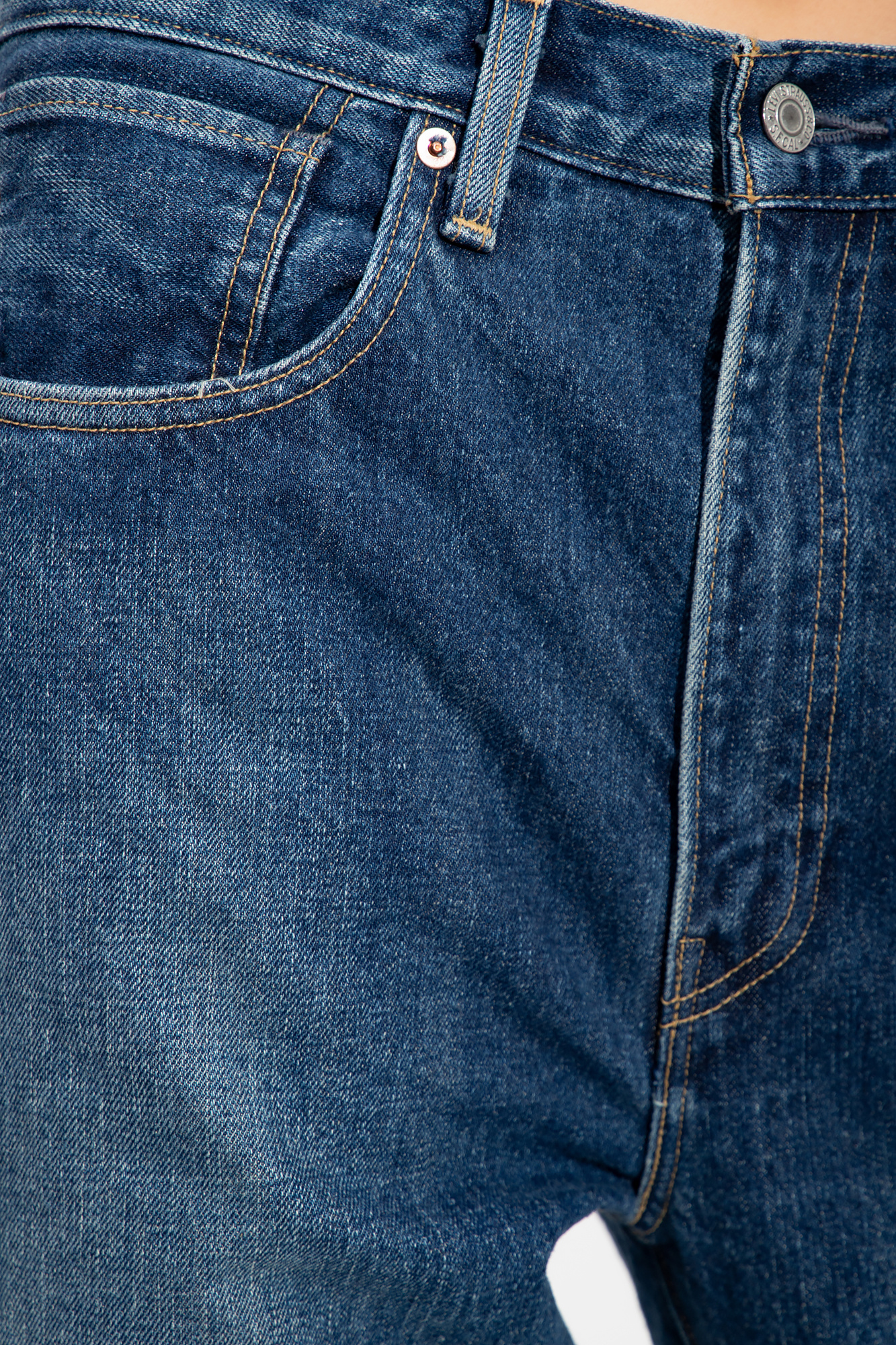 Levis best sale barrel jeans